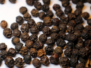 Black Pepper Essential Oil