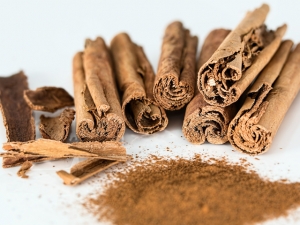 Cinnamon Oil
